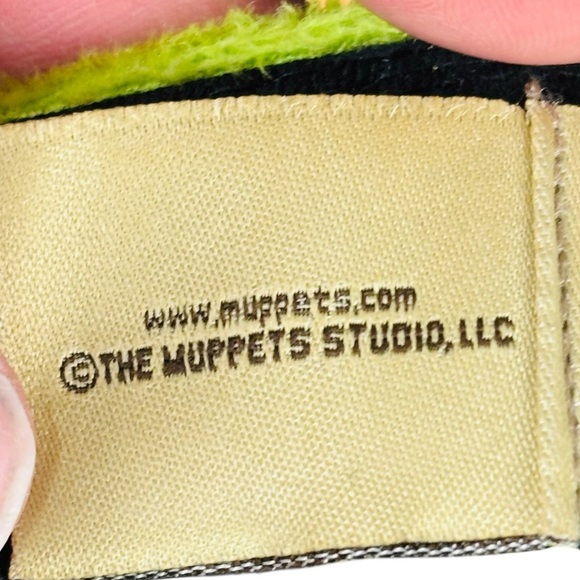 The Muppets Kermit the Frog Plush Hat – OSFM - Picture 4 of 7